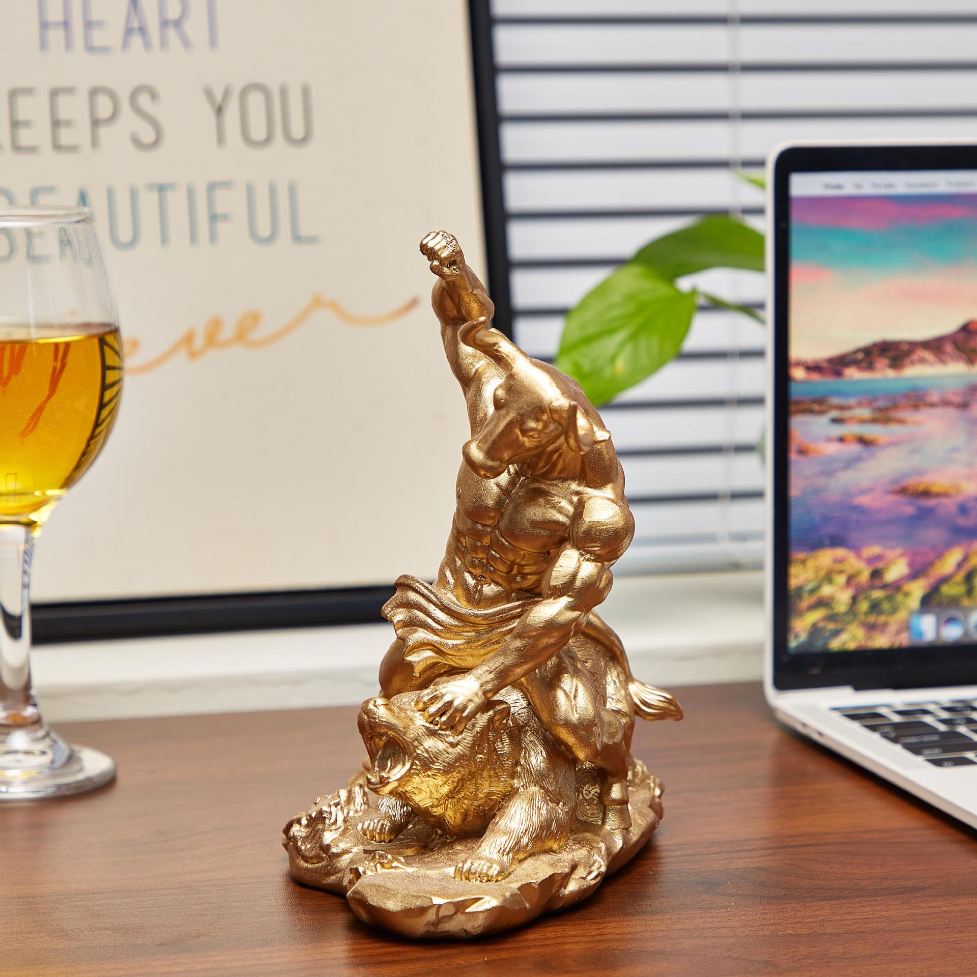 Resin Animal Ornament Bull Bea - Home Office With Bookshelves recension och pris