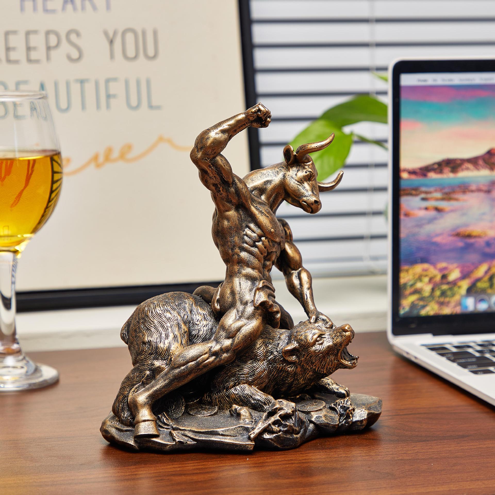 Resin Animal Ornament Bull Bea - Home Office With Bookshelves recension och pris