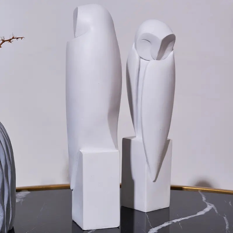 Minimalist Owll Statue Sculptu - Home Office With Bookshelves recension och pris